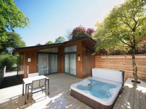 Boutique Spa Lodge 1